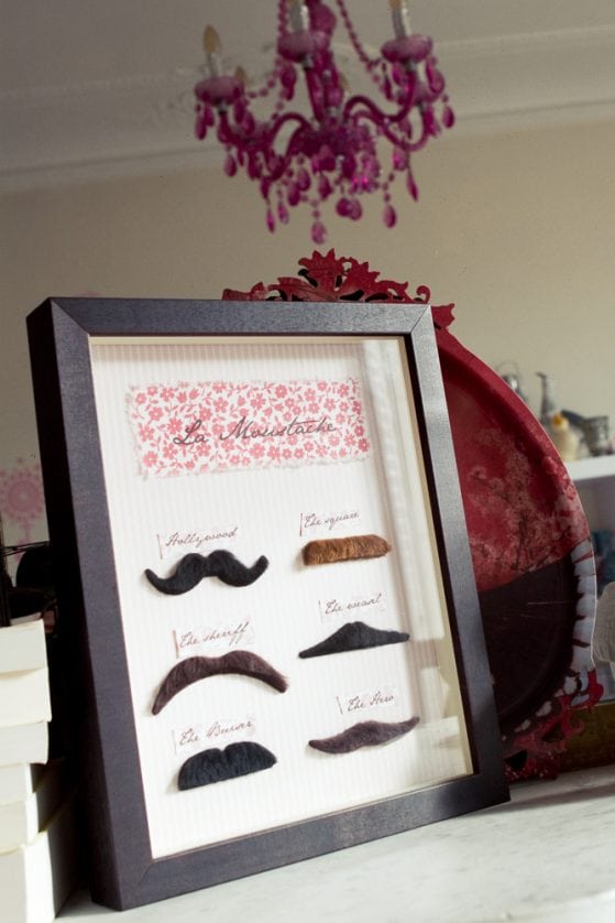 vitrine-moustache-03