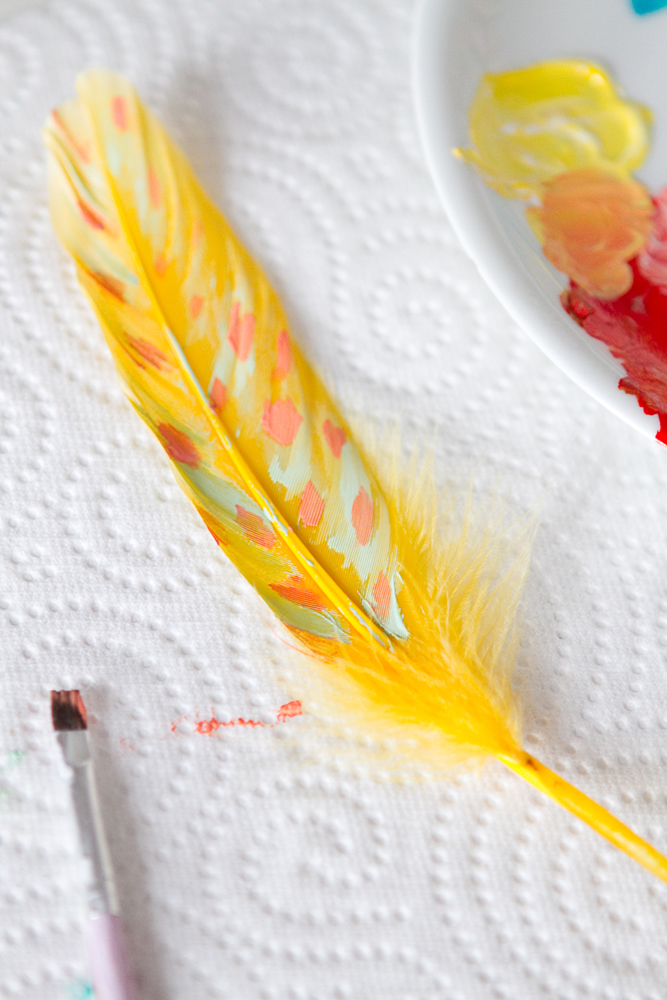 Diy painted feather 002a