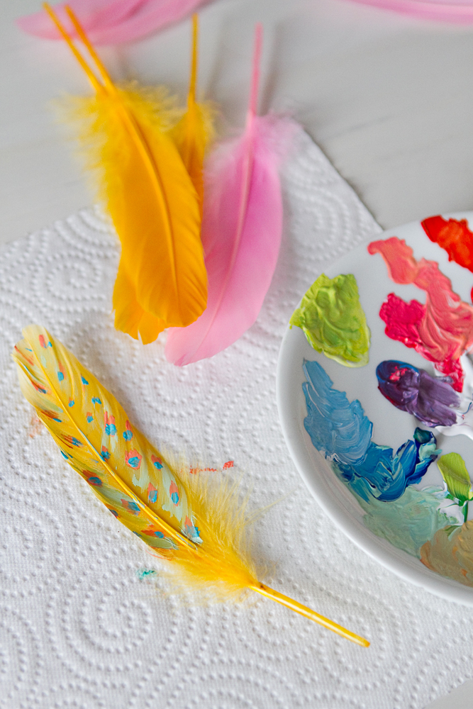DIY-painted-feather-002b