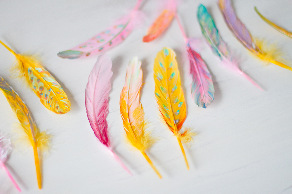 DIY-painted-feather-005