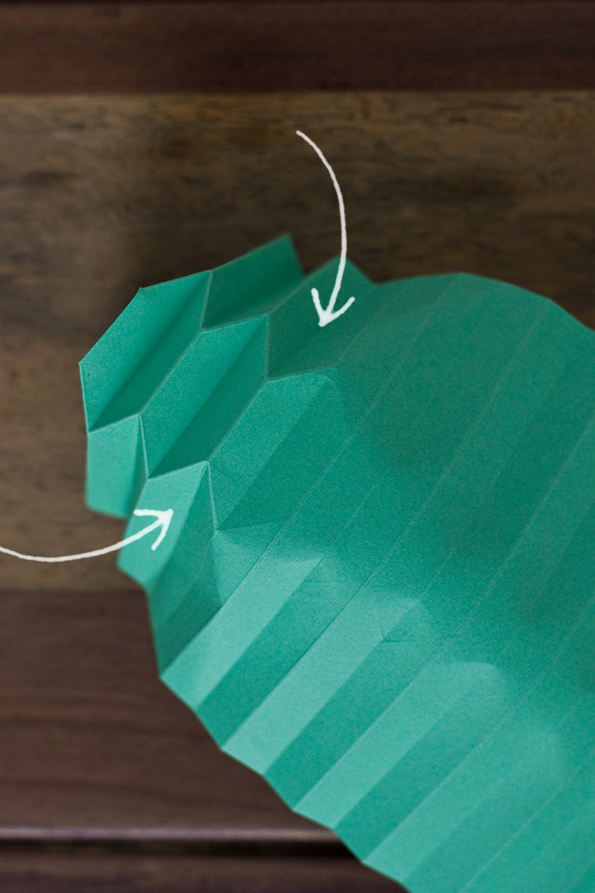 DIY-paper-origami-ball-006